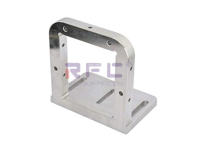 如（rú）何選擇cnc加工中心廠家能節（jiē）省更多成本（běn）?