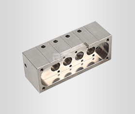 CNC加（jiā）工與傳統手工（gōng）加工（gōng）相（xiàng）比有何優勢？