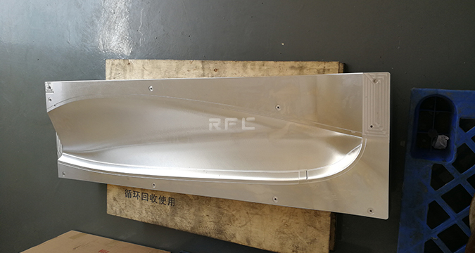 大型CNC加（jiā）工